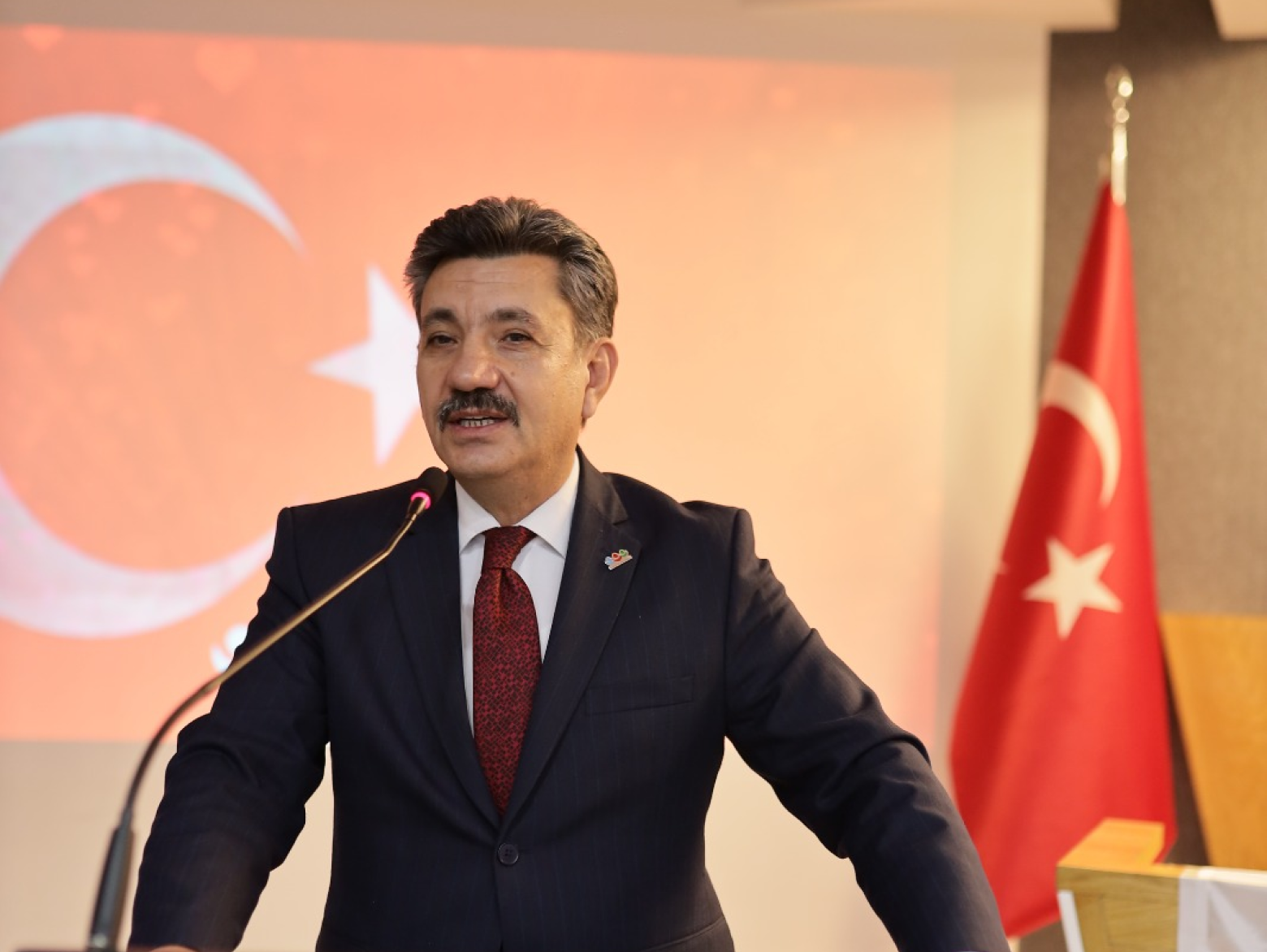 Türkiye'nin Egemenliğine Aykırı Bu Görüntüler Kabul Edilemez!